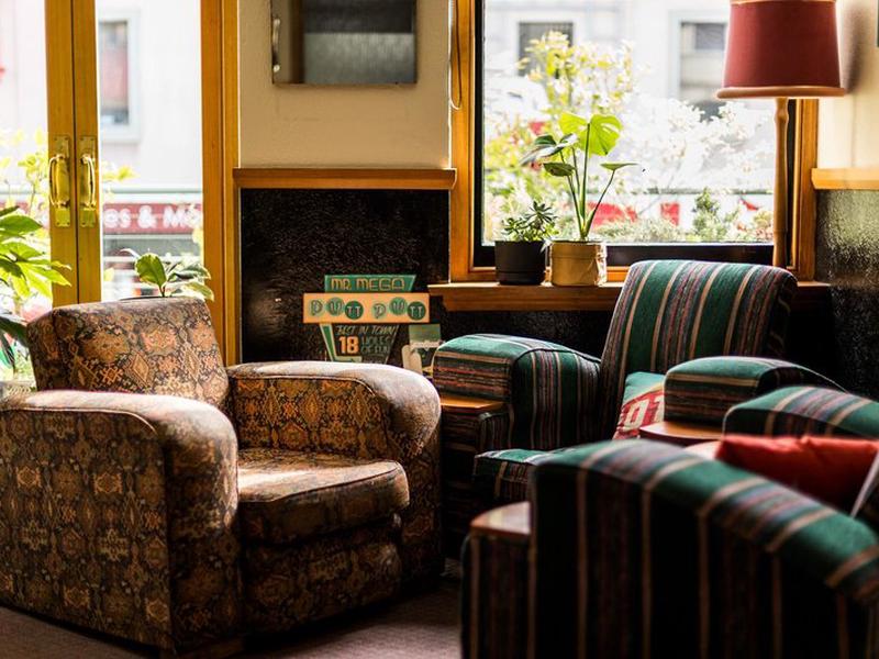 29952A4B30821197B756302F894A73D6