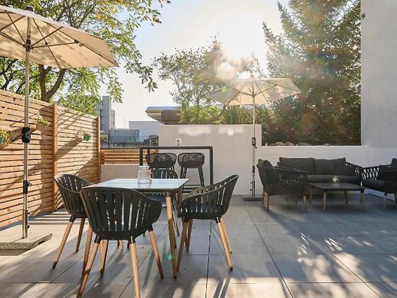 439FD6082FC1AFA5E9D6ED9F43D65958