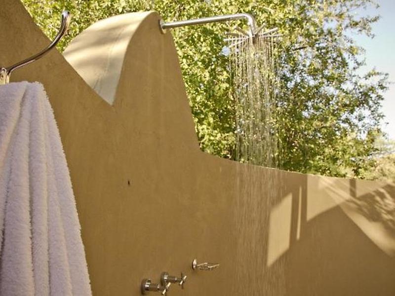 2B2FD850A0110173BED33B305090BE22