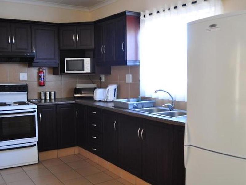 F9B2ED24BE3C1A1B8DF49149DD25EB54