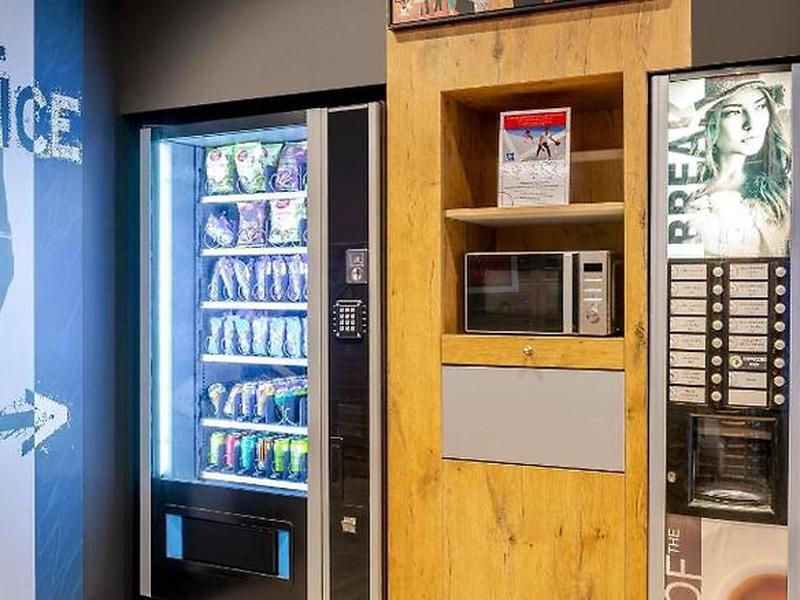 D862775B3084F40F69312D3299E752DB