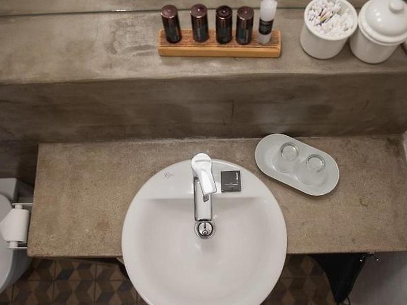 C6DA69972D03E4A0CFBAA2E041FD9AFC