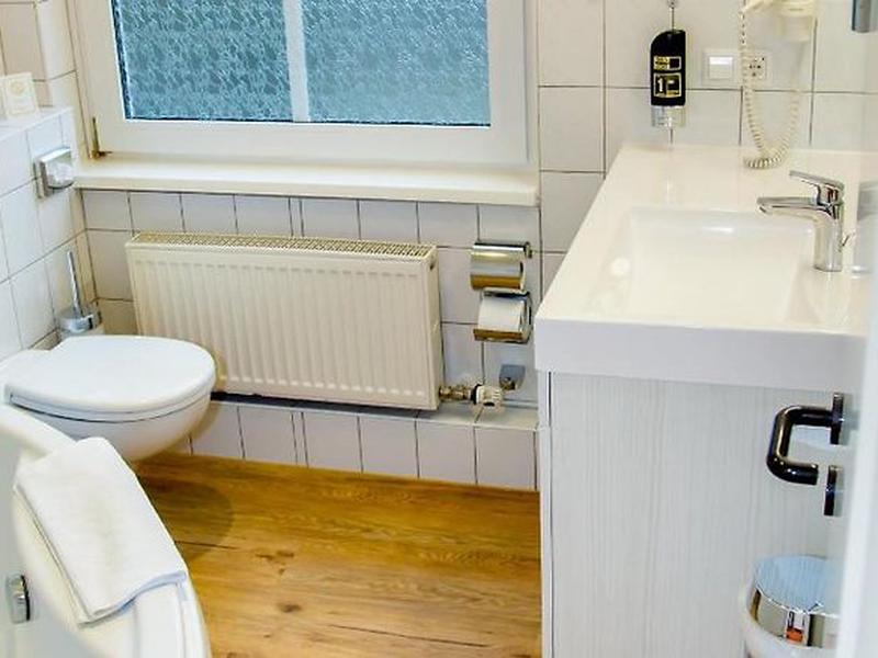 50B58D0BF1D0F9CEFEA1618FE1708FF1