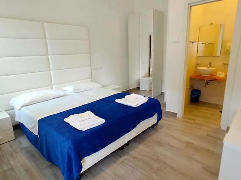 B220142BB2518B5830BF8E8B236A2260