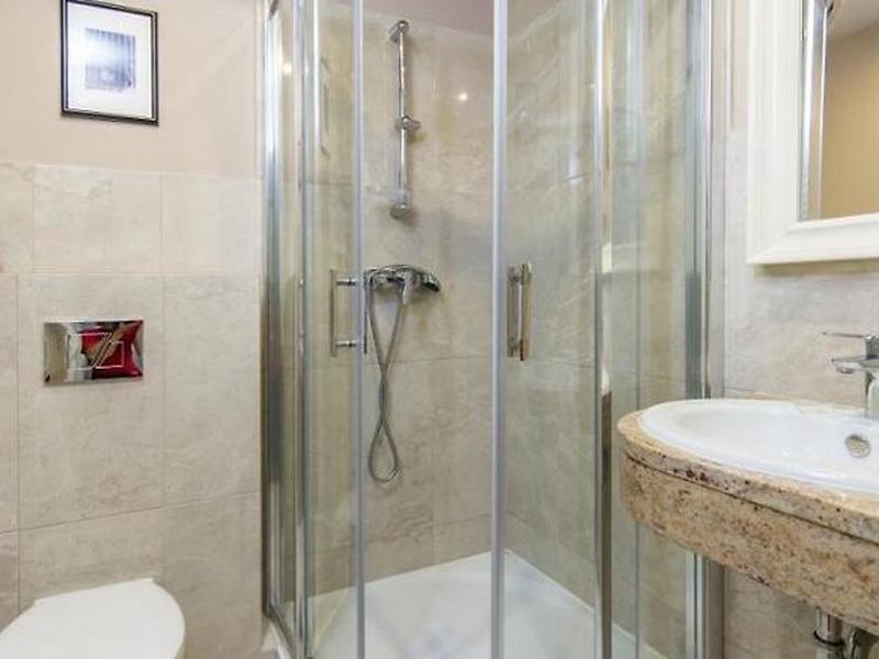 28CEBA59DC69747EE56D61A28FBEA377