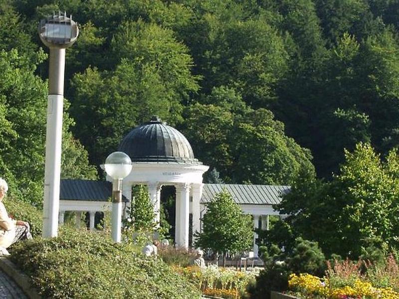 72494E0D86182252AFEC36AE67008EEA