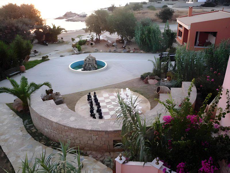 F277AE49D6A911A543A98AE8F5B3D8D9