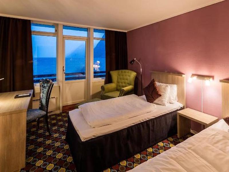 AF843A0D52506A7555240E1BB9512855