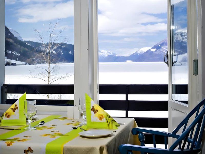 95FC35C4F0E6D69DDA143C2880485DC5