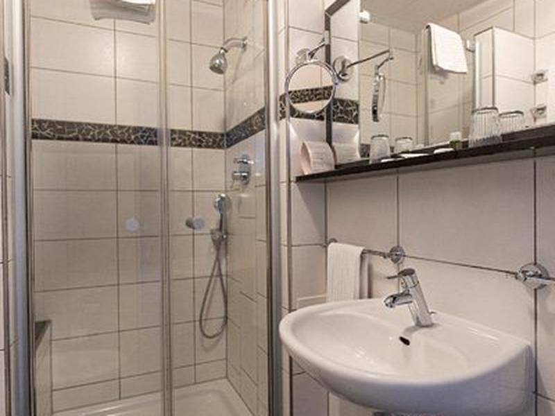 0FE9CC005D2D76F7970FCF6607B6B2EF