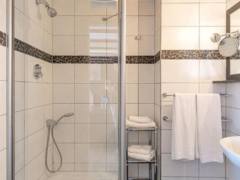 CECD6D12D586094FBF1650580DE2AADB