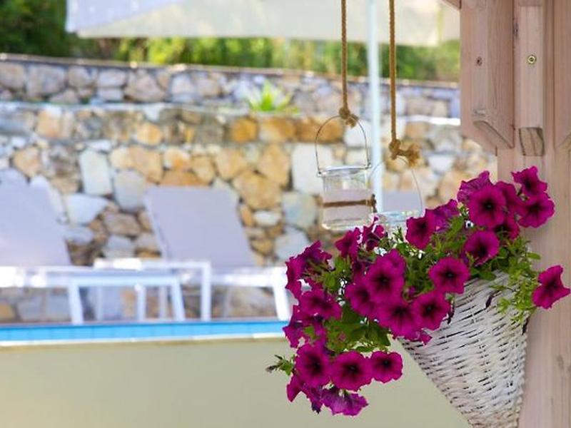 7EA3AD5C2FE3750C3806F8B4ACB10E07