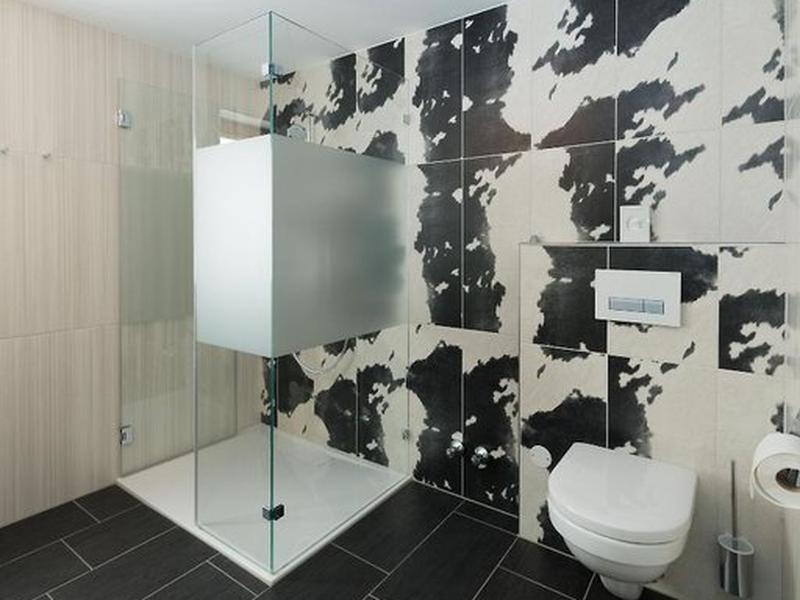 BC472A3AD833A01E0476C8D5E36B7E42