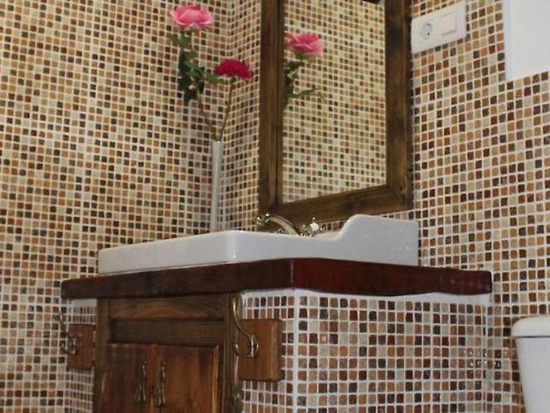 B2140C33768133421BC57FA116C3C781