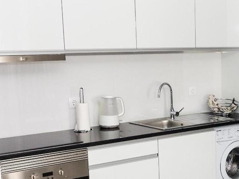 AAC3F7FFD6C625436ABBC4D93E07F116