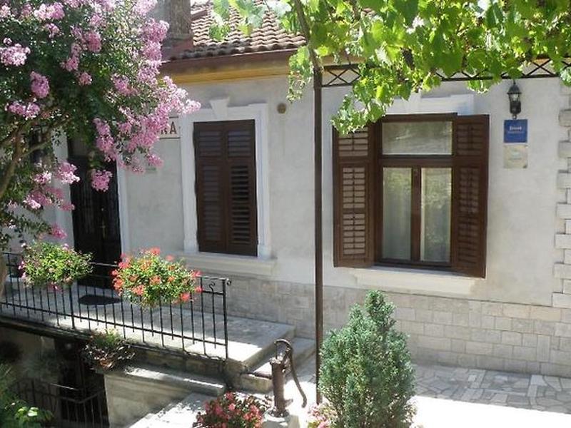 1D422EAD7A661D4A424FDAA28BA9A924