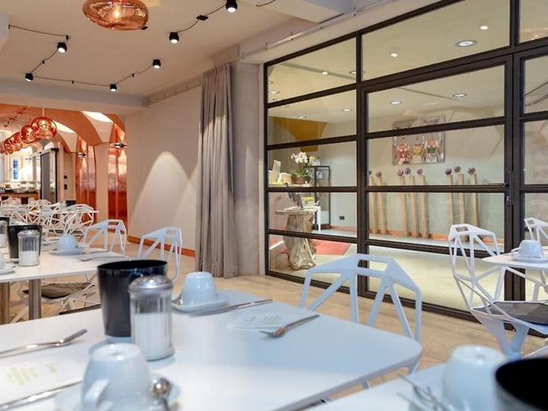 04F052EF0693FBAD50FB89B602D47917