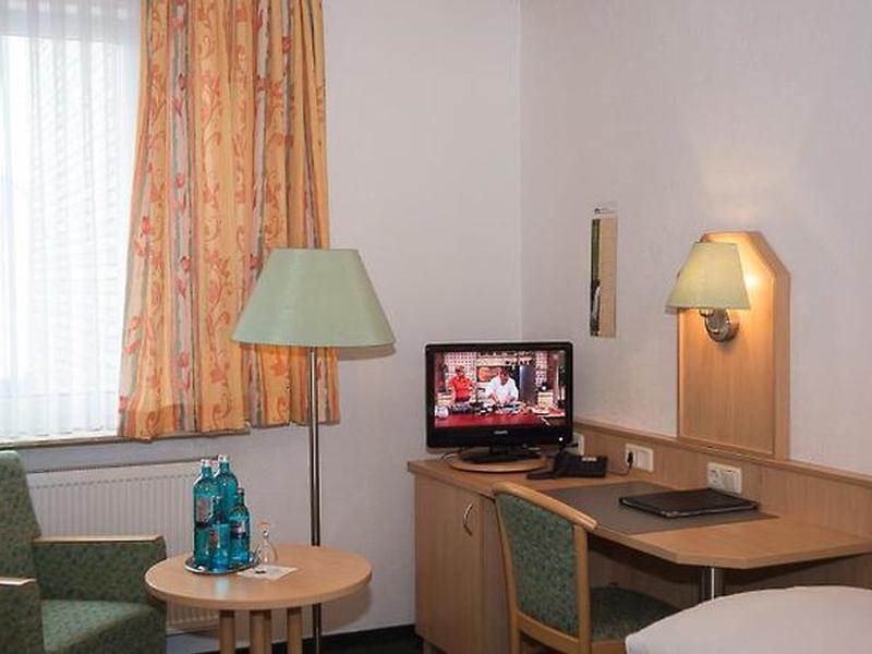 03204747F32904D32356151ED731EB15