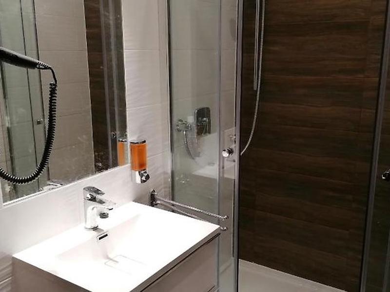 5D50DD3409BF8E1F51A649AB7EAA0631