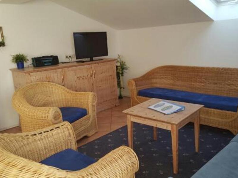 F9EE3388C45D8C5697F79F008DA3AE6C