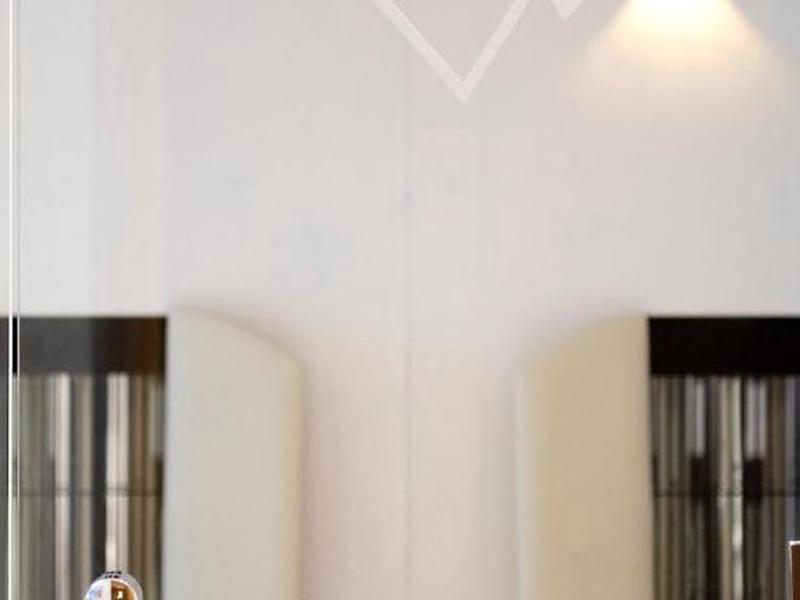 722568A103BC7A31864E61AA27837E63