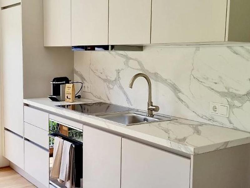 AE7F2B72C535830A96798A59BE3C1B92