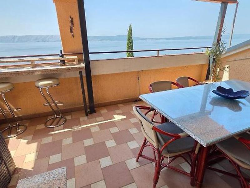 29399B3BEA2453DAF399A679263C1056