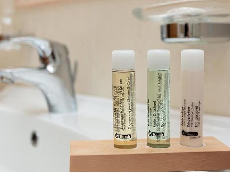 A858F218C8E60FF9A344E8EAA4F30A0E