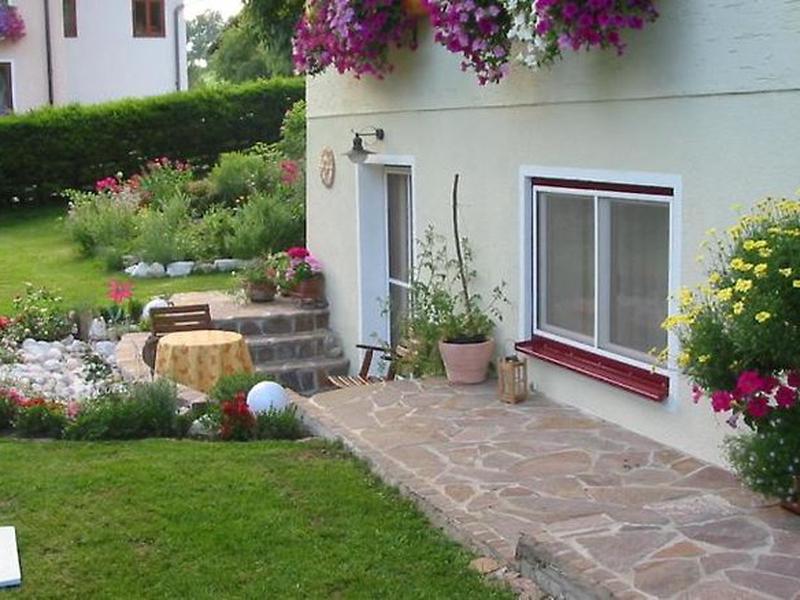 D381CC2CFDB843249E2DC0C0A3EE66A7