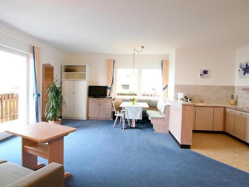 A9EB955013C3B0BA28238974871FBCAF