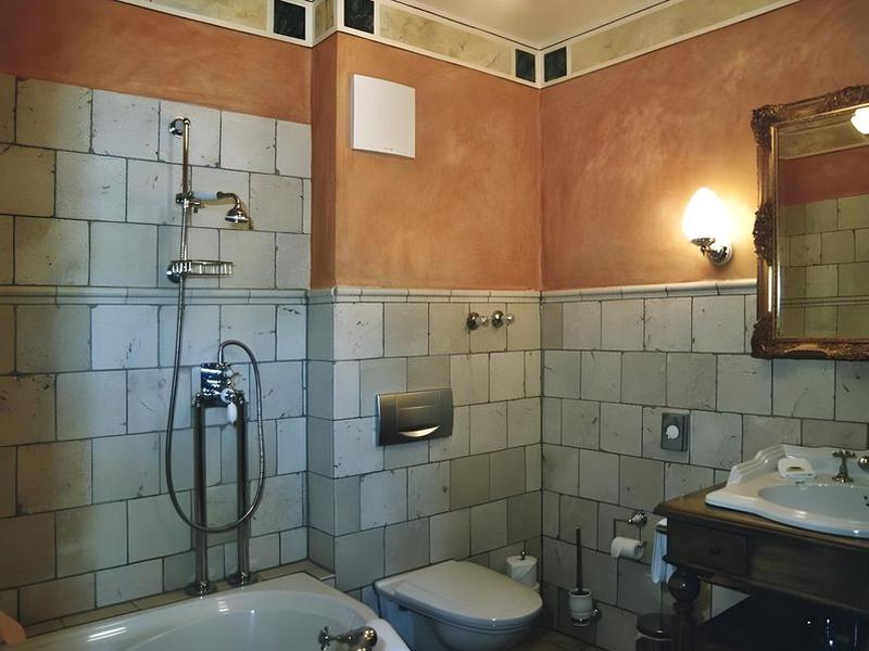 3312E505EBA5663CFEA6588A0C8DB7E6