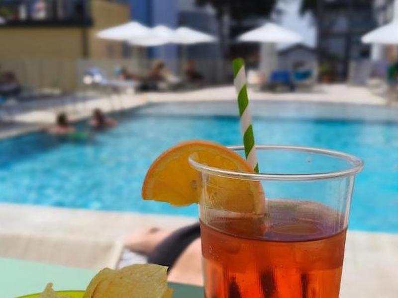 EC8754B93BAF46DEE316A2443D25487F