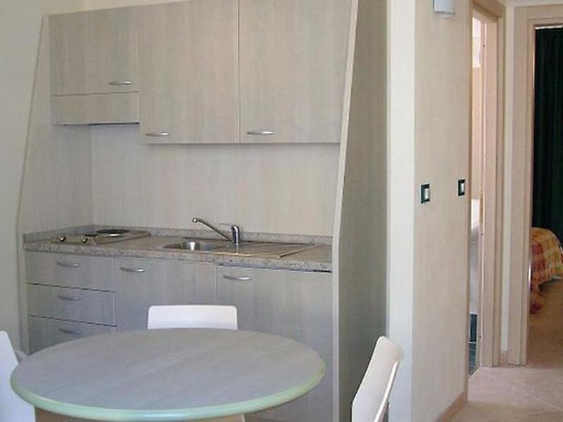 45581B6A51F795932E02C1BE66D427BA