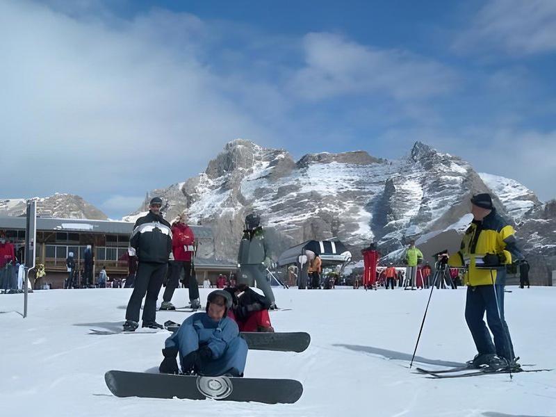 440B0A53B975B3F2B6340683D70A56D5