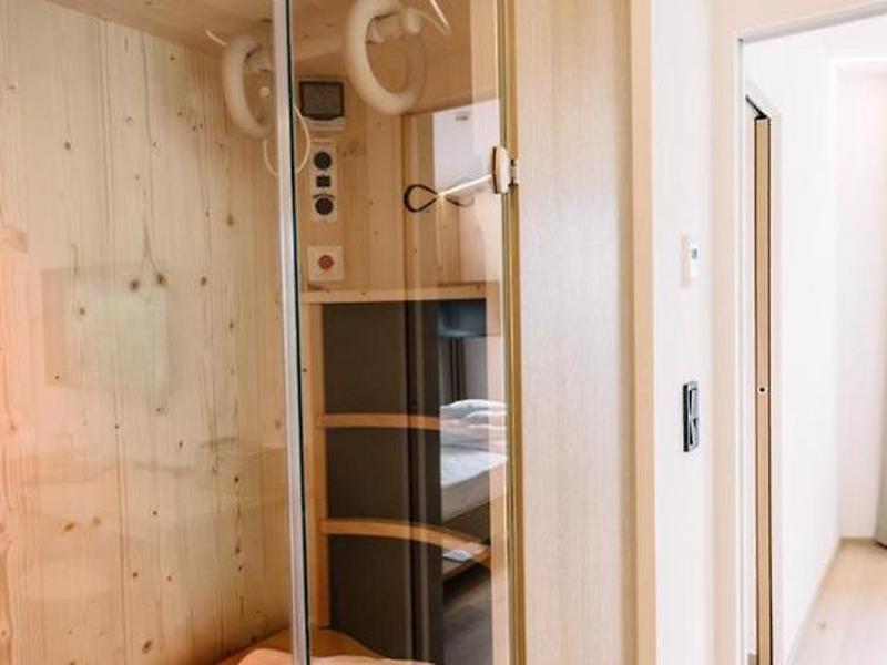 71738B1F29F359C17E857A6826E2D48A