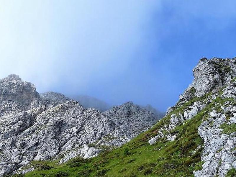 DE078A7455357952B2C7F93947719F61