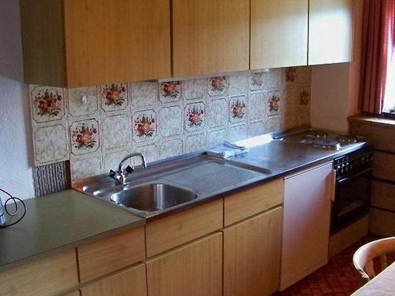 0712B562697A55CBA32566D737A9FCEE