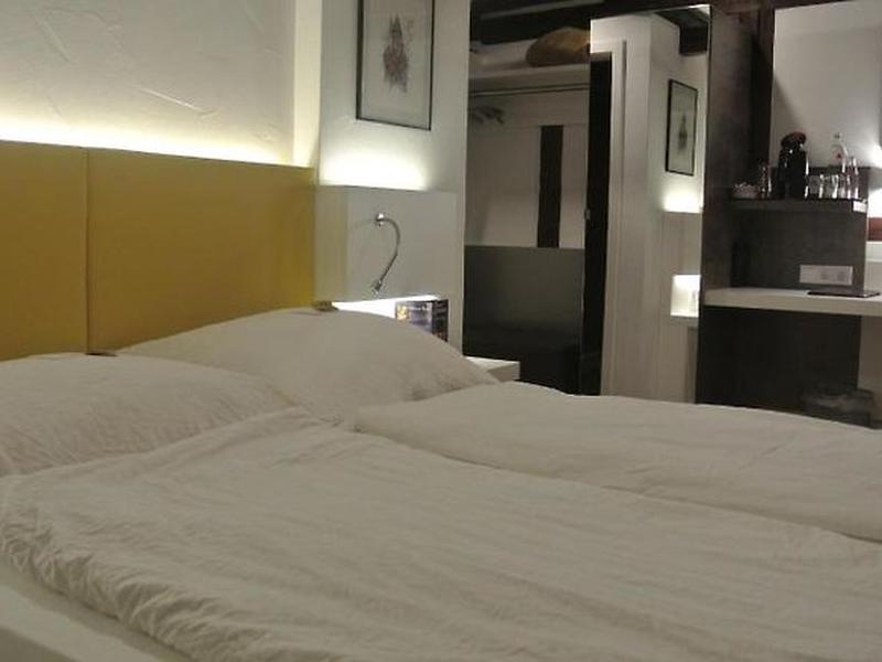 B3686F121FFB0CC43ADD043B908C051C