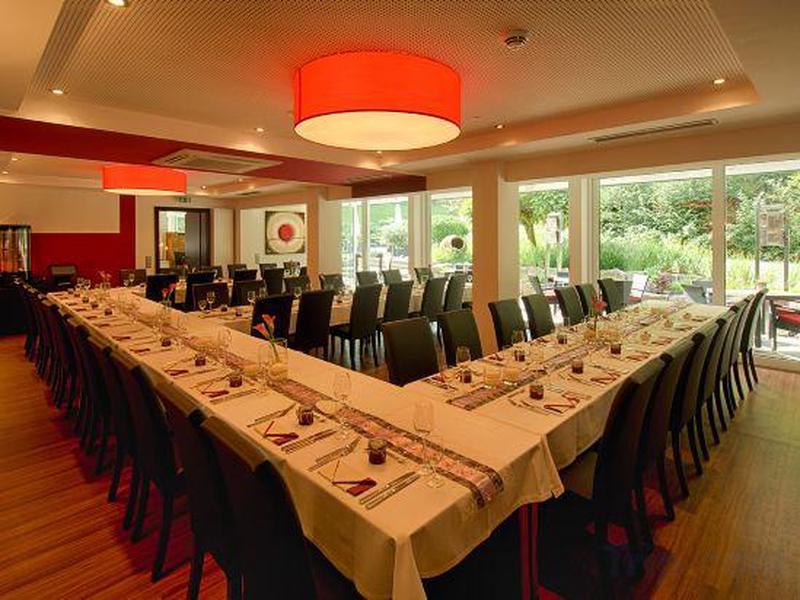 10DB2DD5EA13607925B995D68B3CE76B