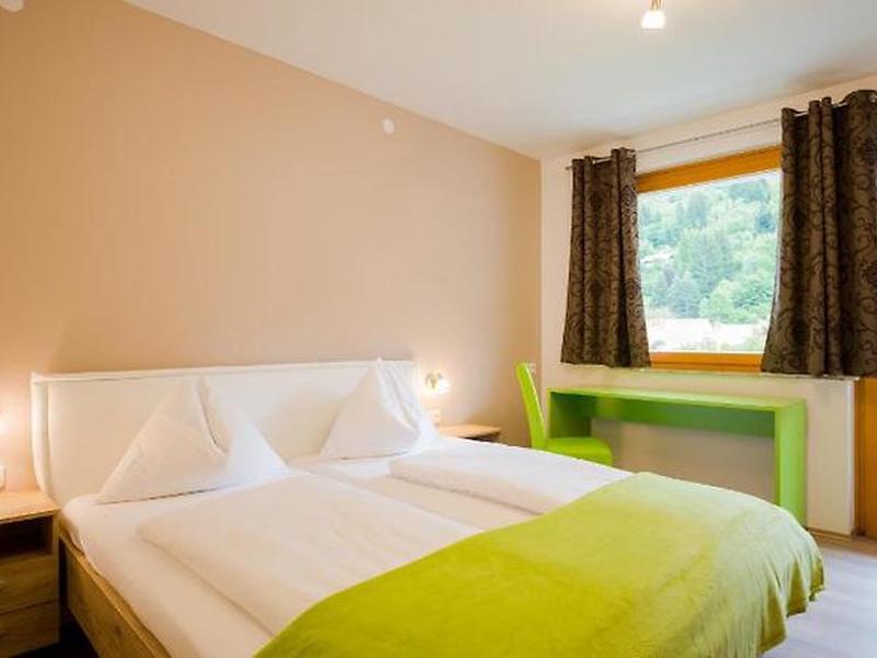 9293E0077C3AE3045DD84C8DA8976208