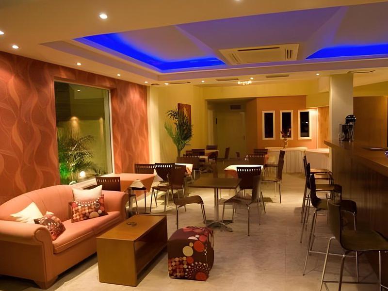 1DF8EDA80D6C187F04D1DE93291AAC42