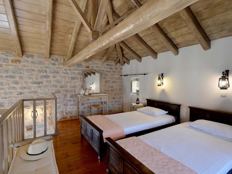 C0243B5F1D399817E13D1BC288732C30