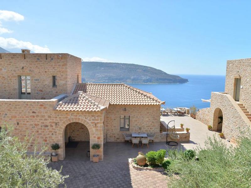 2F10ADE4B74A5E5C5FF82694D88B9071