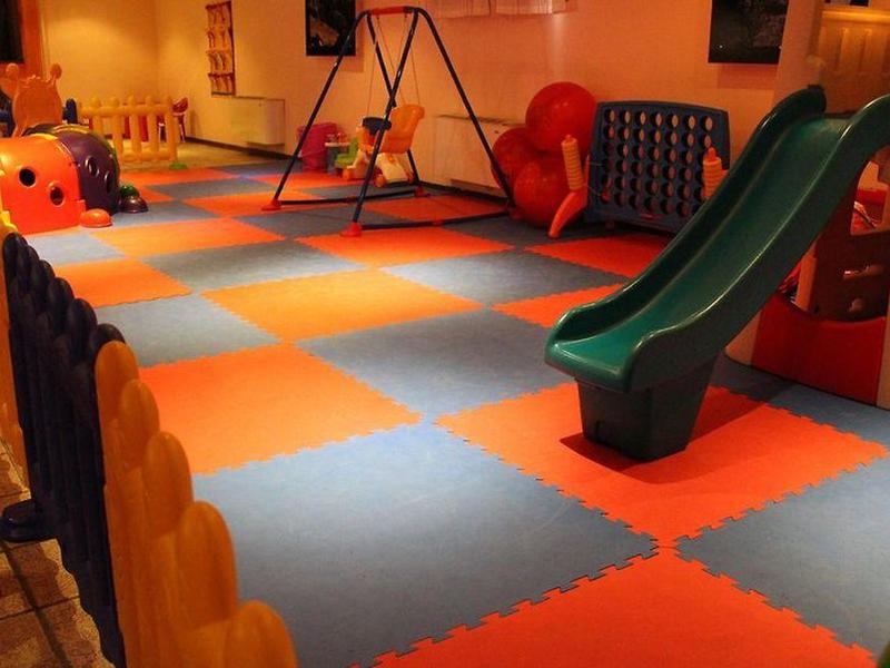 226E7255BF85A2821FE74A4867D4D1B0