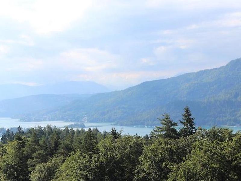 4CA2441CA94B218E1587BA3F9FFE50C7