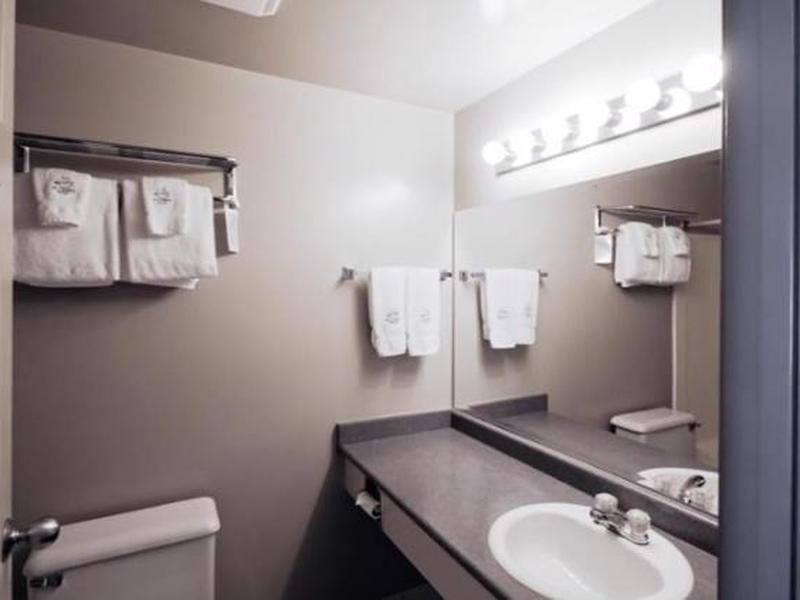 8818A241CA91A7188F3F738F3C0818F8