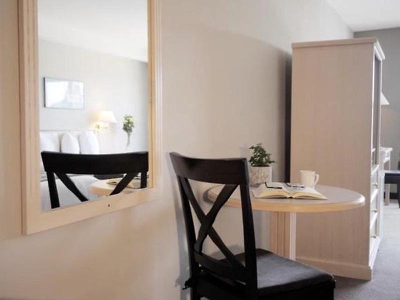 A05170B4854EB7789DE9D8D72A9F83B4