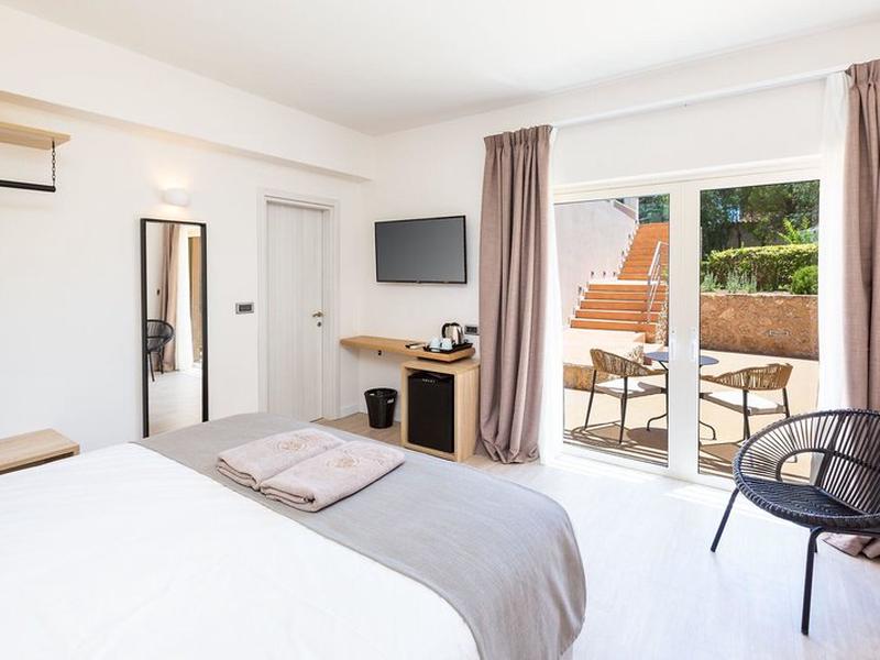 2E72F5A68EA5900897E80A8DE5769BFF