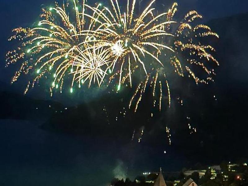 8ED6CB20121C59B7AF8808B3FB8224C4