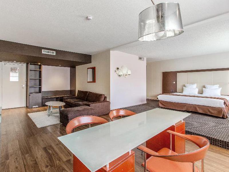 844745F7E9F80DB56DFFE4B5B5170DE4